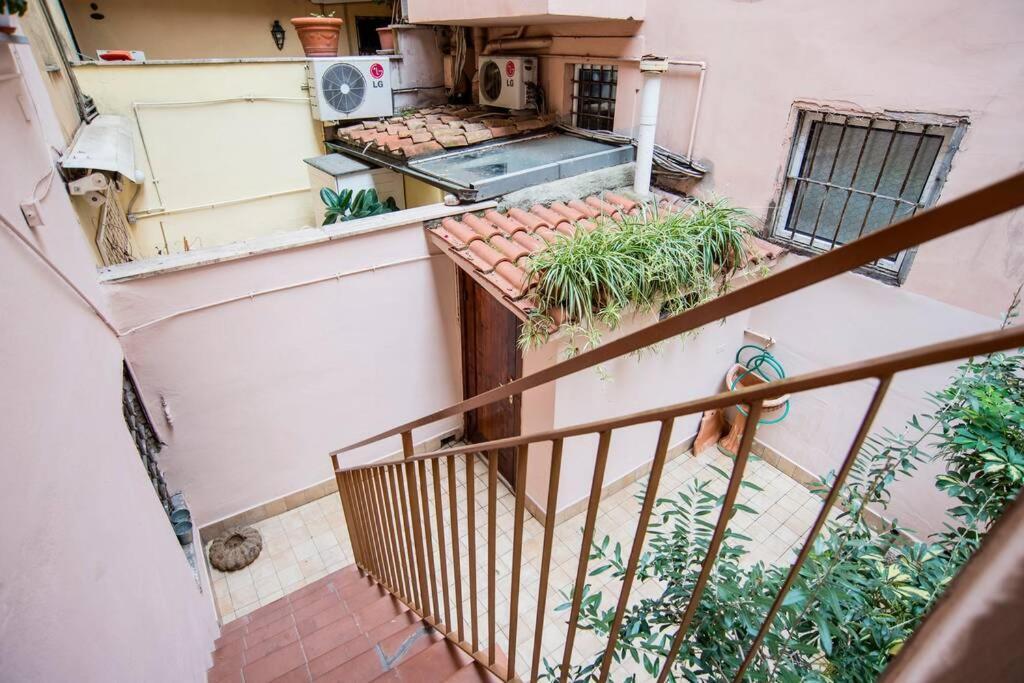 Colosseum/Panisperna Nina Apartament With Terrace Rzym Zewnętrze zdjęcie