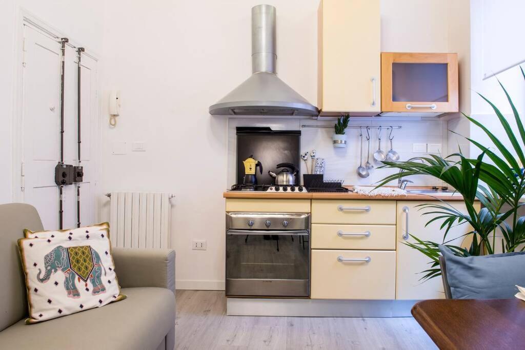 Colosseum/Panisperna Nina Apartament With Terrace Rzym Zewnętrze zdjęcie